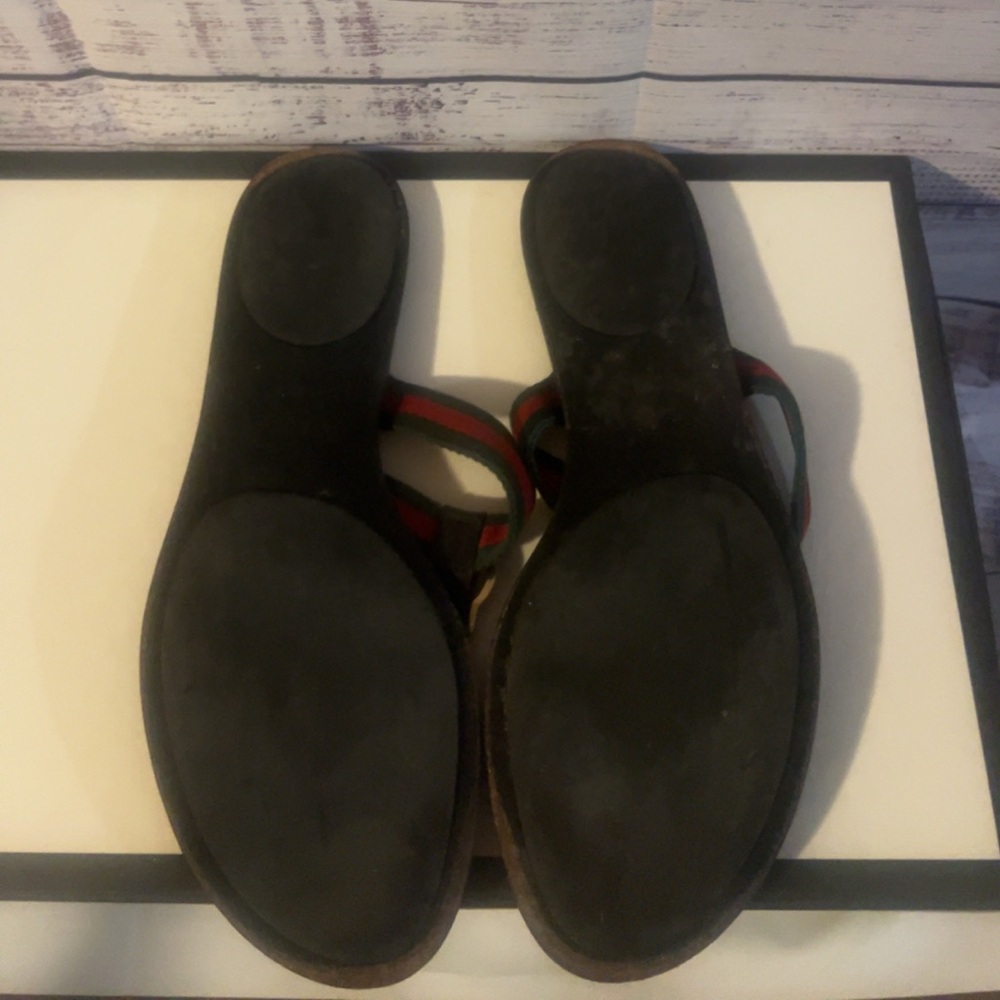 Authentic Gucci Sandals - Picture 2 of 4